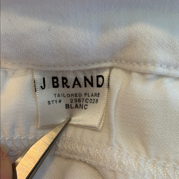 J Brand White Flared Pants 26 - Picture 13 of 16